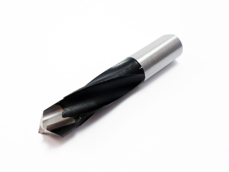 Wiertło 4F nieprzelotowe prawe