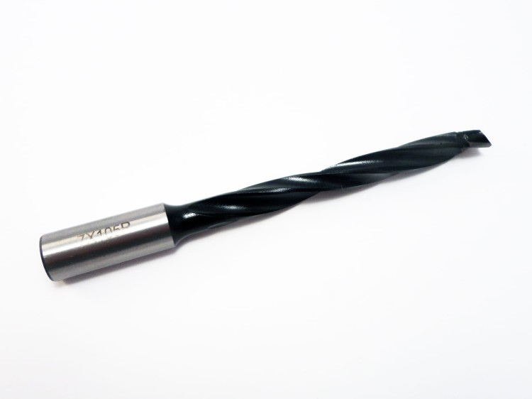 Wiertło 4F nieprzelotowe prawe